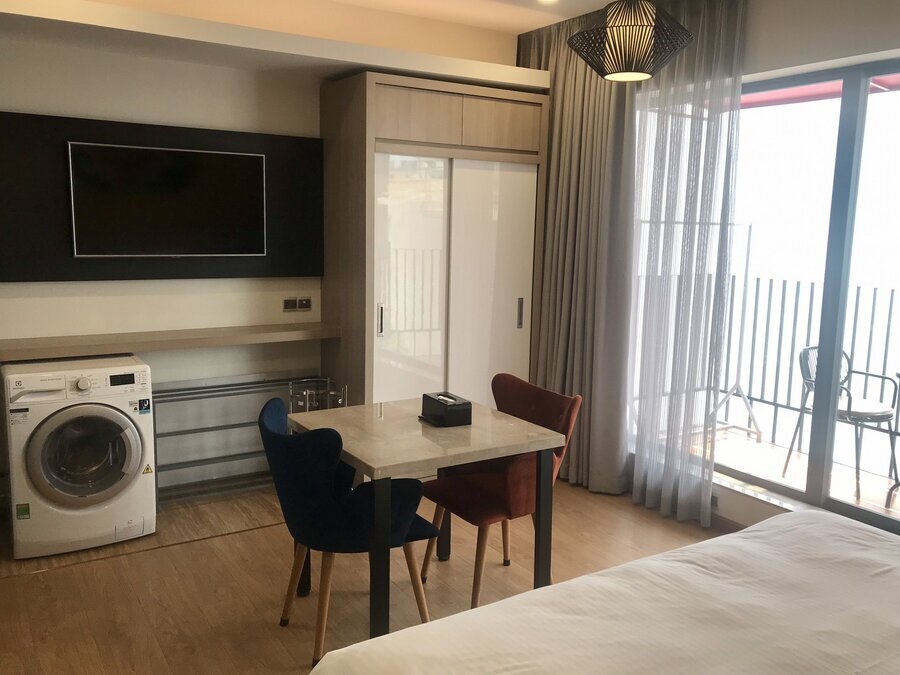 Cho thuê căn hộ Studio Đầy đủ nội thất - Khu căn hộ dịch vụ cách The Sun Avenue 2 phút đi bộ
