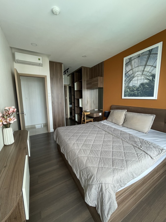 Căn hộ 2 Phòng ngủ The Sun Avenue 73m2 cần cho thuê - Nội thất hiện đại