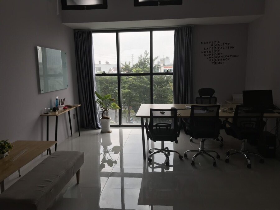 Văn Phòng The Sun Avenue Cho Thuê 12 Triệu/ Tháng Có Sẵn Bàn Ghế Làm Việc