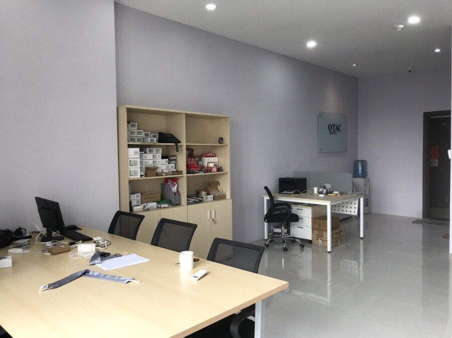 Văn Phòng The Sun Avenue Cho Thuê 12 Triệu/ Tháng Có Sẵn Bàn Ghế Làm Việc