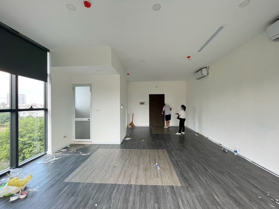 Chuyển Nhượng Văn Phòng The Sun Avenue 4,2 Tỷ 51m2 Nội Thất Cơ Bản View đẹp