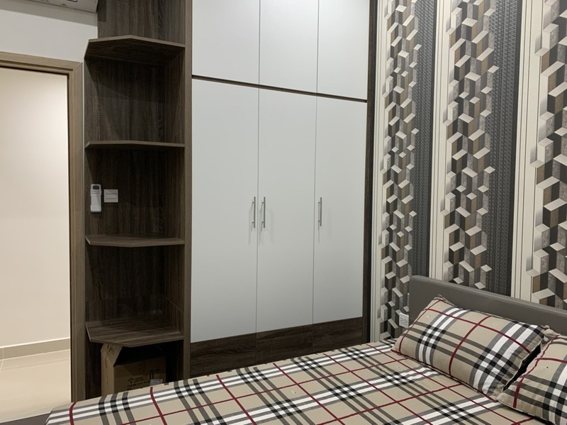 Cho Thuê Căn Hộ 3 Phòng Ngủ - 2WC The Sun Avenue - Đầy Đủ Nội thất - Tầng Cao Ngắm Landmark