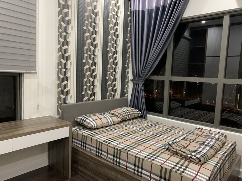 Cho Thuê Căn Hộ 3 Phòng Ngủ - 2WC The Sun Avenue - Đầy Đủ Nội thất - Tầng Cao Ngắm Landmark