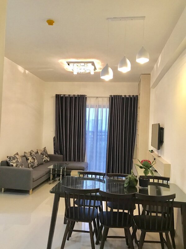 Bán Căn Hộ 3 Phòng Ngủ - 2WC The Sun Avenue - Đầy Đủ Nội thất - Ban Công Dài