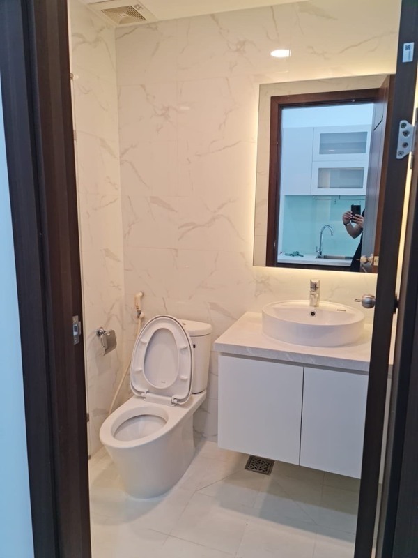 Bán Văn Phòng The Sun Avenue 1,8Tỷ - Nội Thất Cơ Bản Có Bếp 35m2 Ánh Sáng Tốt