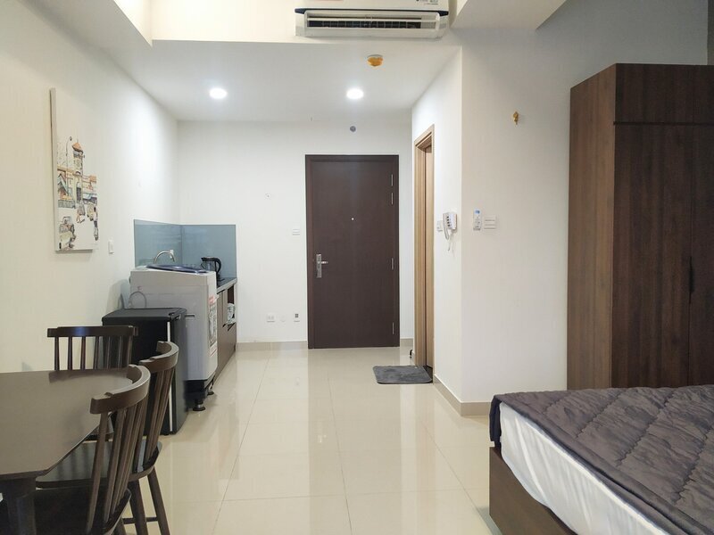 Cho Thuê Studio Full Nội Thất 38m2 The Sun Avenue Giá 11 Bao Phí Quản Lý - Có Ban Công