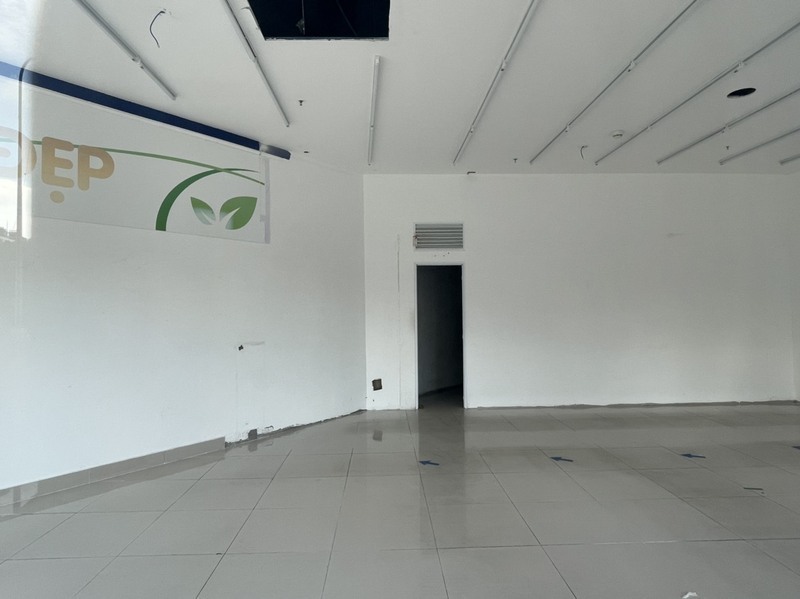 Cho Thuê Shophouse The Sun Avenue giá Chỉ 35 Triệu - 65m2 Hoàn Thiện Cơ Bản - Có WC riêng