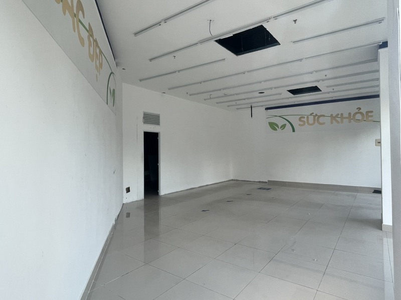 Cho Thuê Shophouse The Sun Avenue giá Chỉ 35 Triệu - 65m2 Hoàn Thiện Cơ Bản - Có WC riêng
