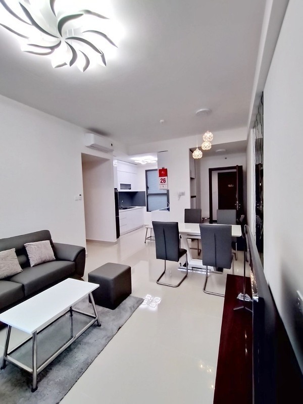 Cho Thuê Căn Hộ 3 Phòng Ngủ - 2WC Full Nội Thất Đẹp - View ngắm Landmark 81