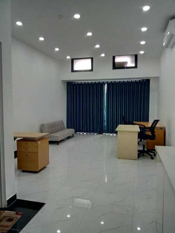 Cho Thuê Offcetel The Sun Avenue Giá 10 Triệu - 40m2 Văn Phòng Vuông Vức