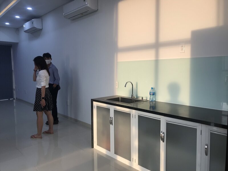 Bán Văn Phòng Nội Thất Cơ Bản The Sun Avenue - Diện Tích Lớn 57m2