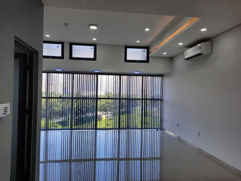 Bán Văn Phòng Nội Thất Cơ Bản The Sun Avenue - Diện Tích Lớn 57m2