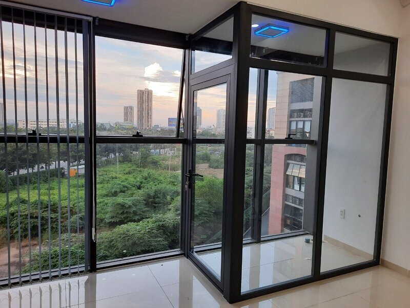 Bán Văn Phòng Nội Thất Cơ Bản The Sun Avenue - Diện Tích Lớn 57m2