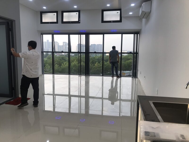 Bán Văn Phòng Nội Thất Cơ Bản The Sun Avenue - Diện Tích Lớn 57m2