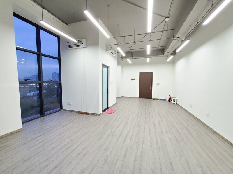 Chuyển Nhượng Văn Phòng The Sun Avenue 4.350 Tỷ 51m2 Căn Góc Nội Thất Cơ Bản View Đẹp