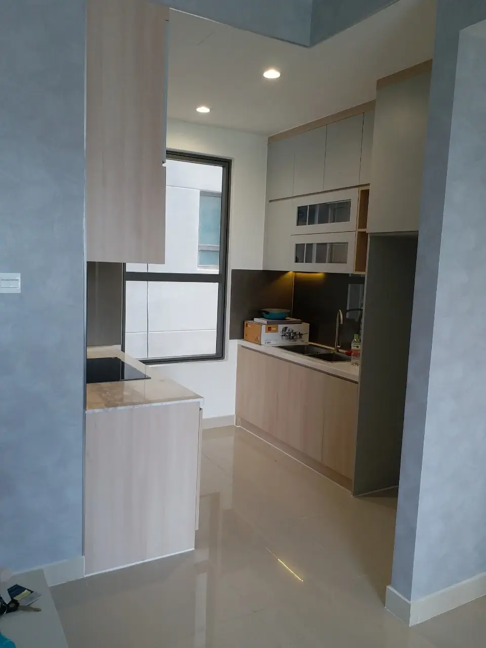 Cho Thuê Căn Hộ 3 Phòng Ngủ The Sun Avenue Giá 23Triệu Bao Phí Quản Lý - 86m2