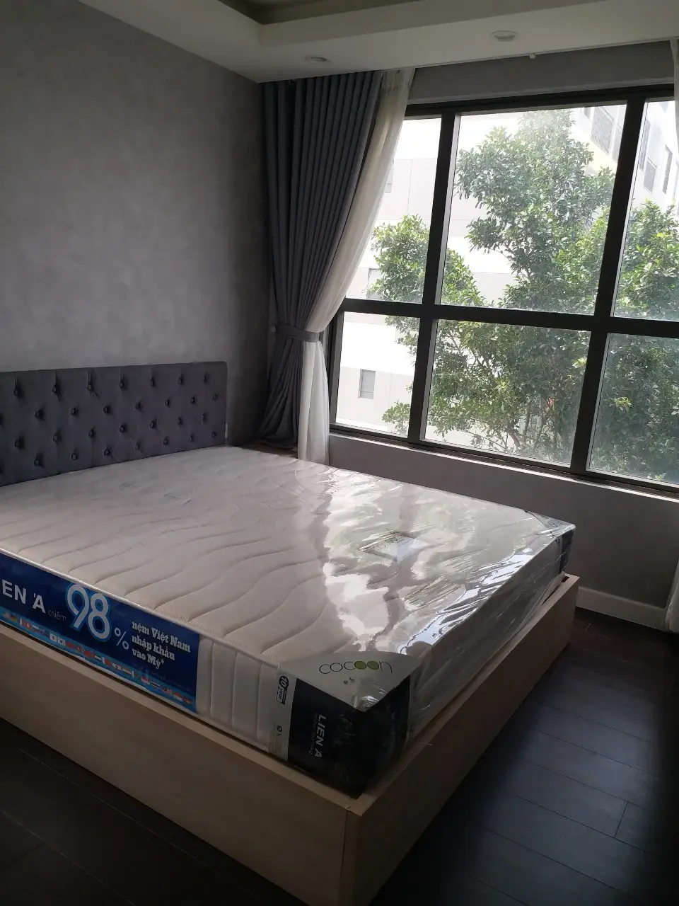 Cho Thuê Căn Hộ 3 Phòng Ngủ The Sun Avenue Giá 23Triệu Bao Phí Quản Lý - 86m2