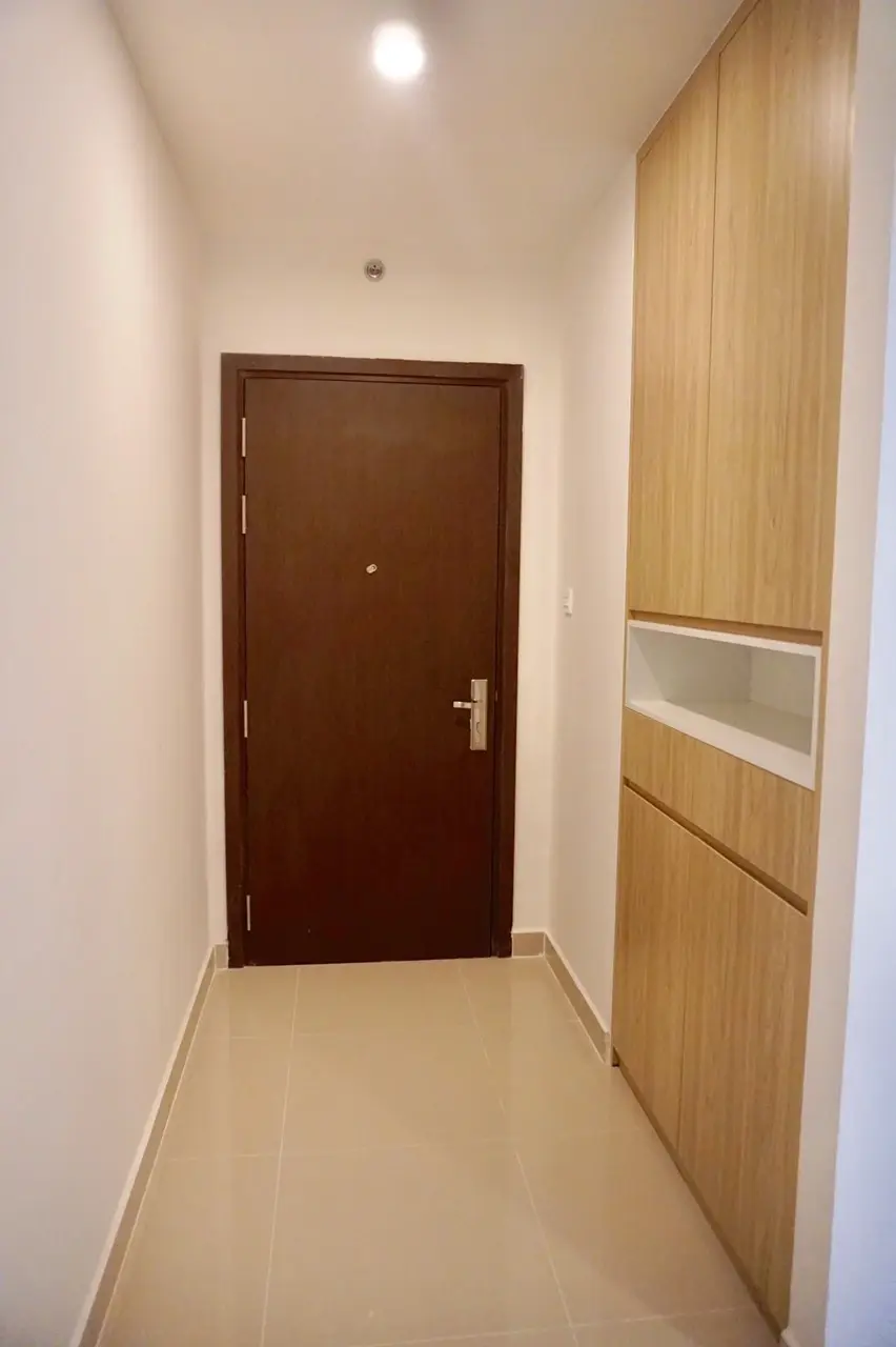 Cho Thuê Căn Hộ 2 Phòng Ngủ 75m2 Ban Công Dài Rộng View Triệu Đô - Giá 17 Triệu