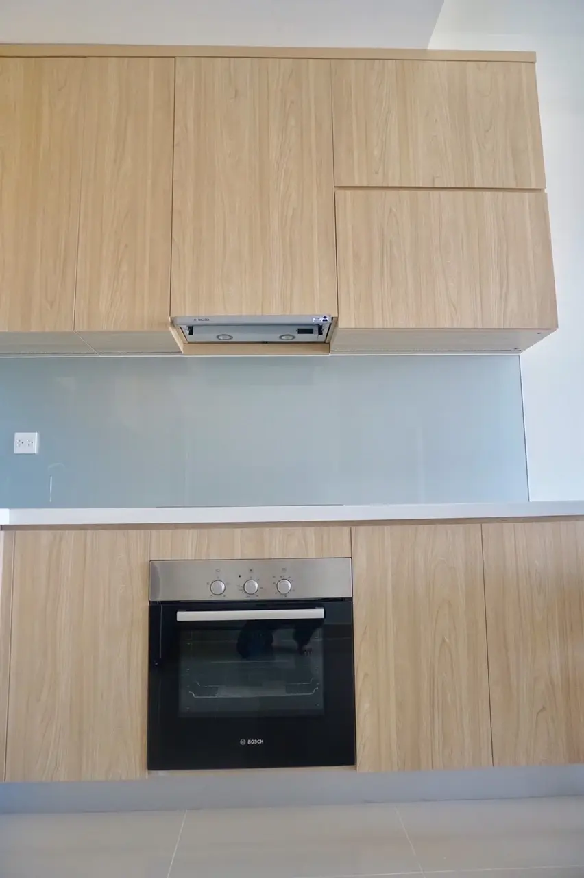 Cho Thuê Căn Hộ 2 Phòng Ngủ 75m2 Ban Công Dài Rộng View Triệu Đô - Giá 17 Triệu