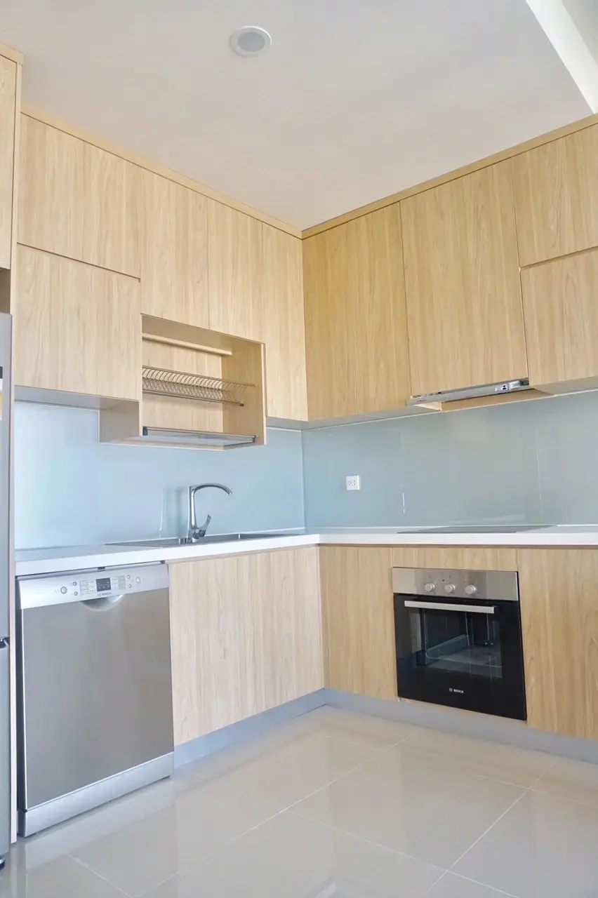 Cho Thuê Căn Hộ 2 Phòng Ngủ 75m2 Ban Công Dài Rộng View Triệu Đô - Giá 17 Triệu