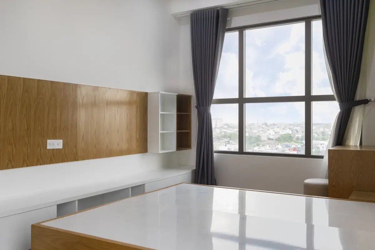 Cho Thuê Căn Hộ 3 Phòng Ngủ Nội Thất Cơ Bản - The Sun Avenue - 105m2