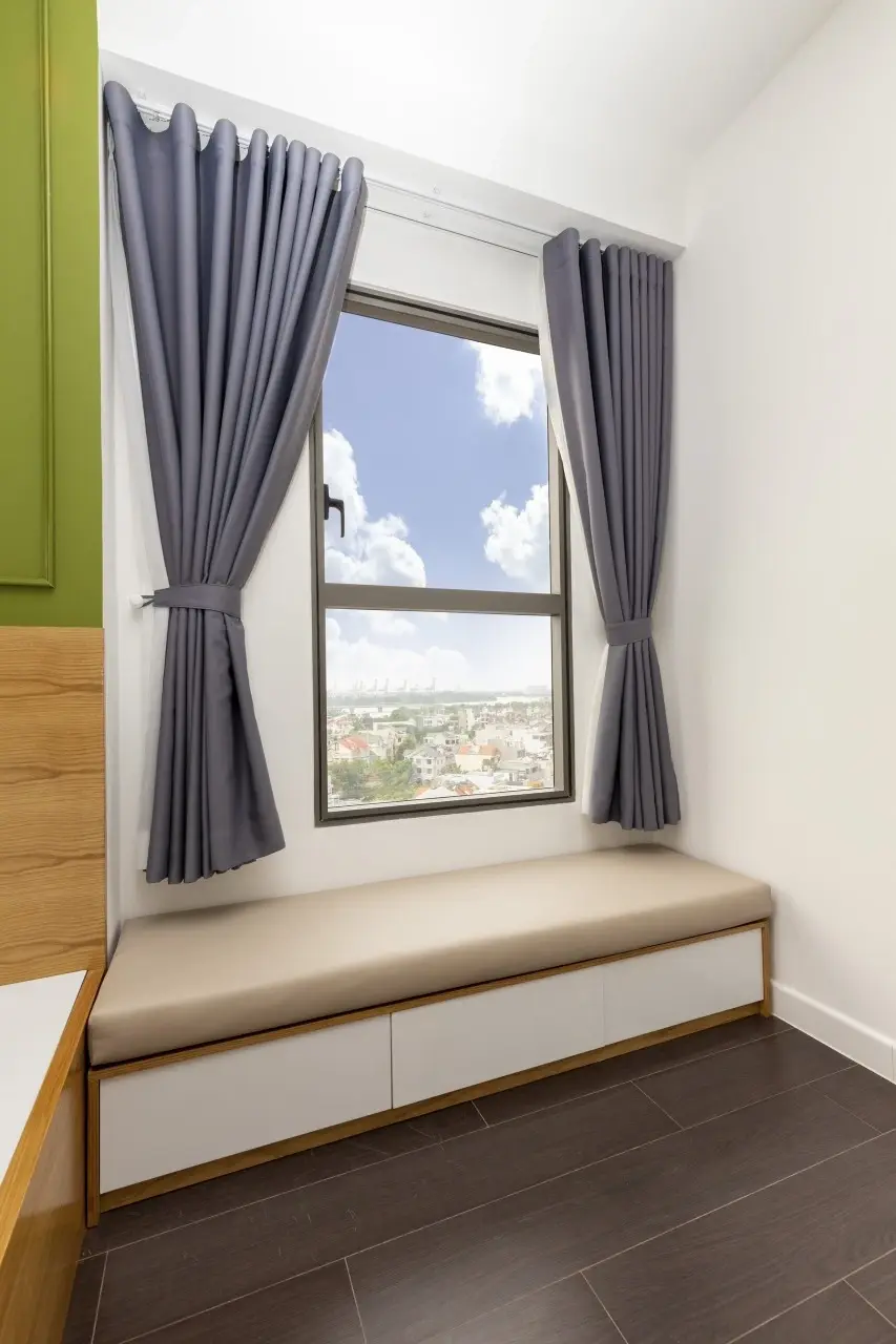 Cho Thuê Căn Hộ 3 Phòng Ngủ Nội Thất Cơ Bản - The Sun Avenue - 105m2