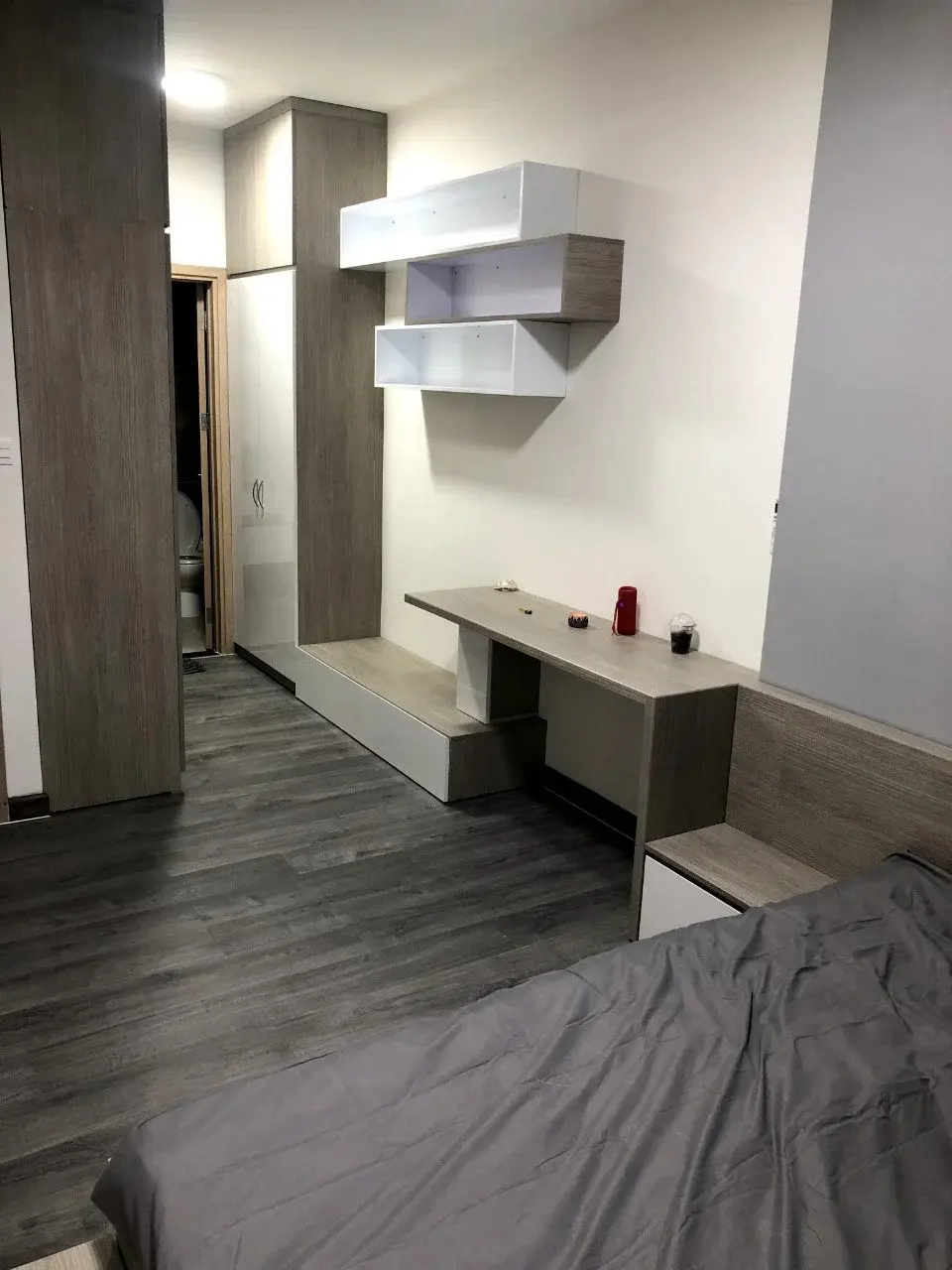 Cho Thuê Căn Hộ 2 Phòng ngủ - 2WC The Sun Avenue 16,5 Triệu - 75m2 View Sông