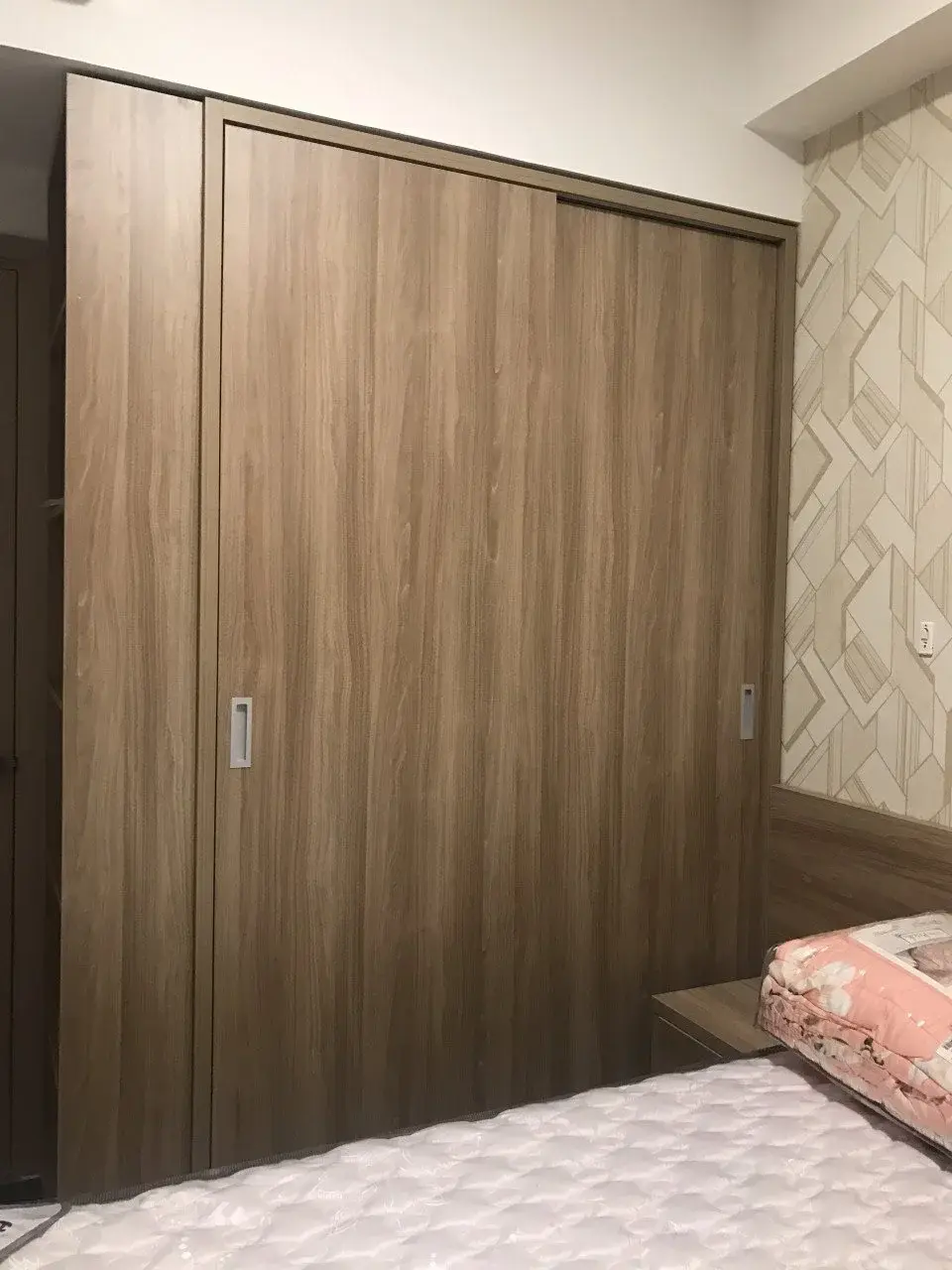 Cho thuê Căn Hộ 2 Phòng Ngủ The Sun Avenue 17,5 Triệu, 75m2 Đầy đủ nội thất