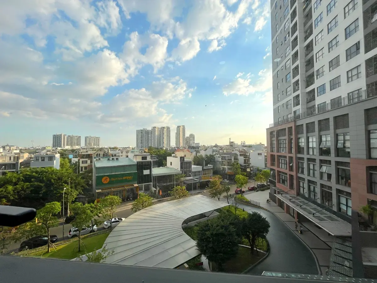 The Sun Avenue Cho Thuê Officetel 31m2 Giá 10 Triệu - Nội Thất Cơ Bản