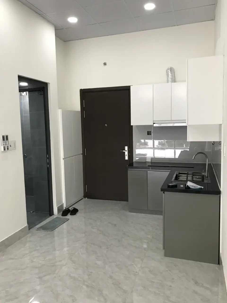 Cho Thuê Văn Phòng The Sun Avenue Nội Thất Cơ Bản Giá Rẻ 10 Triệu - 48m2