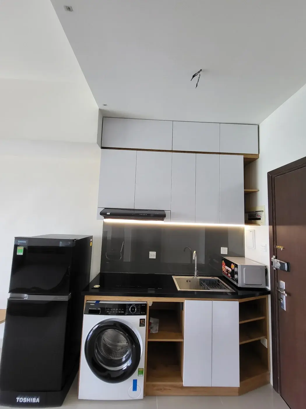 Cho Thuê Căn Hộ Studio Diện Tích 34m2 Giá 10 Triệu Đầy Đủ Nội Thất