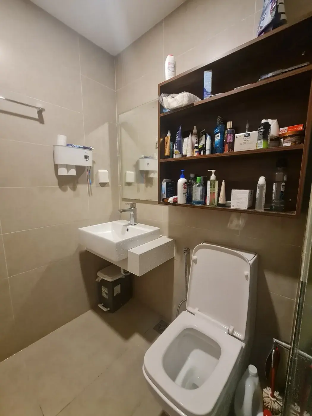 Bán Căn Hộ The Sun Avenue 1 Phòng Ngủ Giá 4,75 Tỷ - 51m2 Đầy Đủ Nội Thất