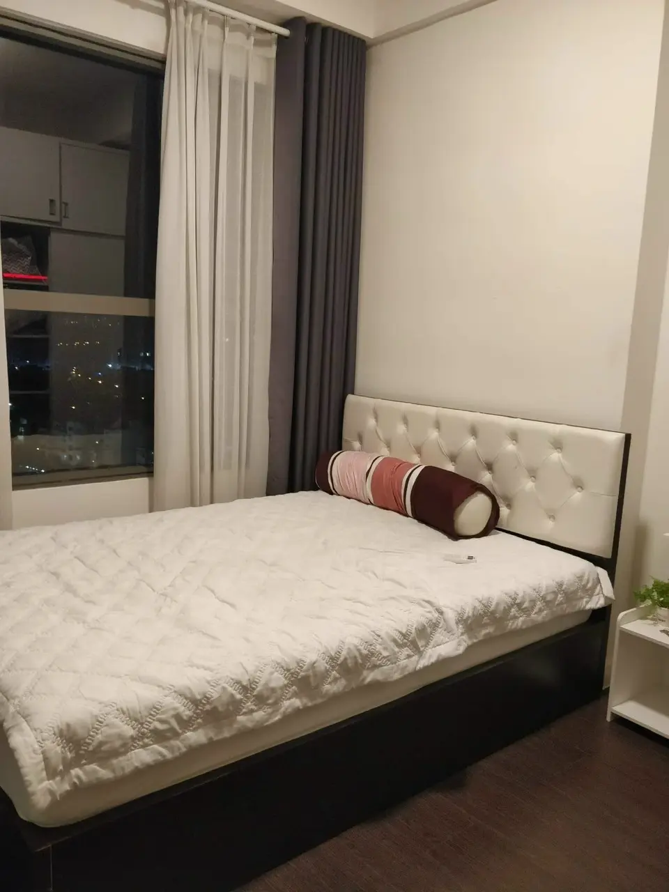 Bán Căn Hộ 3 Phòng Ngủ The Sun Avenue - 79m2 Nội Thất Đầy Đủ Giá 7,1 Tỷ