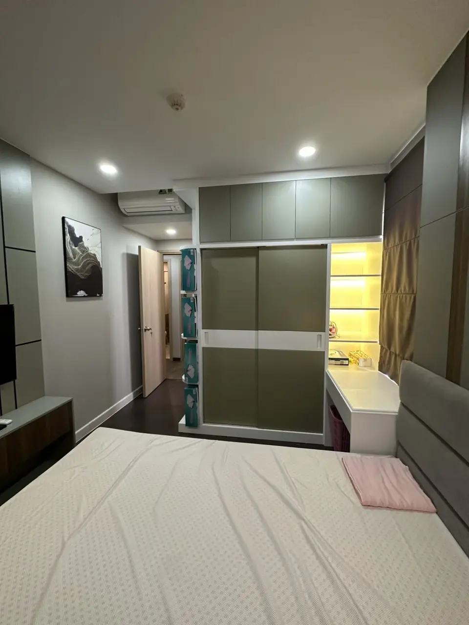 Bán Căn Hộ The Sun Avenue Đầy Đủ Nội Thất 7,750 Tỷ - 79m2 View Landmark 81