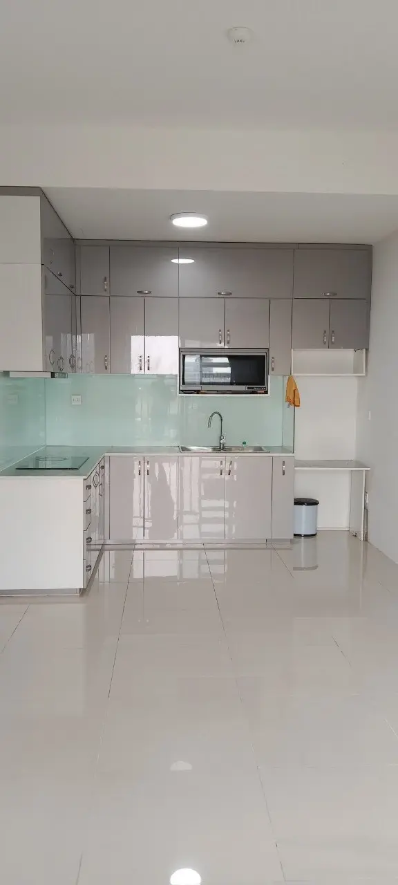 Căn Hộ The Sun Avenue Cho Thuê 2 Phòng Ngủ Nội Thất Cơ Bản Giá 14 Triệu - 75m2