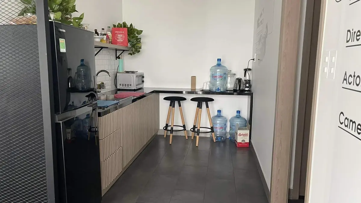 Cho Thuê Văn Phòng The Sun Avenue 90m2 Giá 25 Triệu Full Nội Thất Văn Phòng