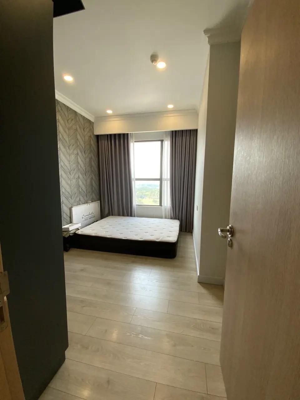 Cho Thuê Căn Hộ The Sun Avenue Giá 22 Triệu - Diện tích lớn 109m2 Full Nội Thất Đẹp