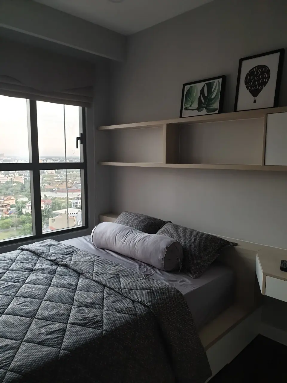 Bán Căn Hộ The Sun Avenue 2 Phòng Ngủ - 1 WC Full Nội Thất Đầy Đủ