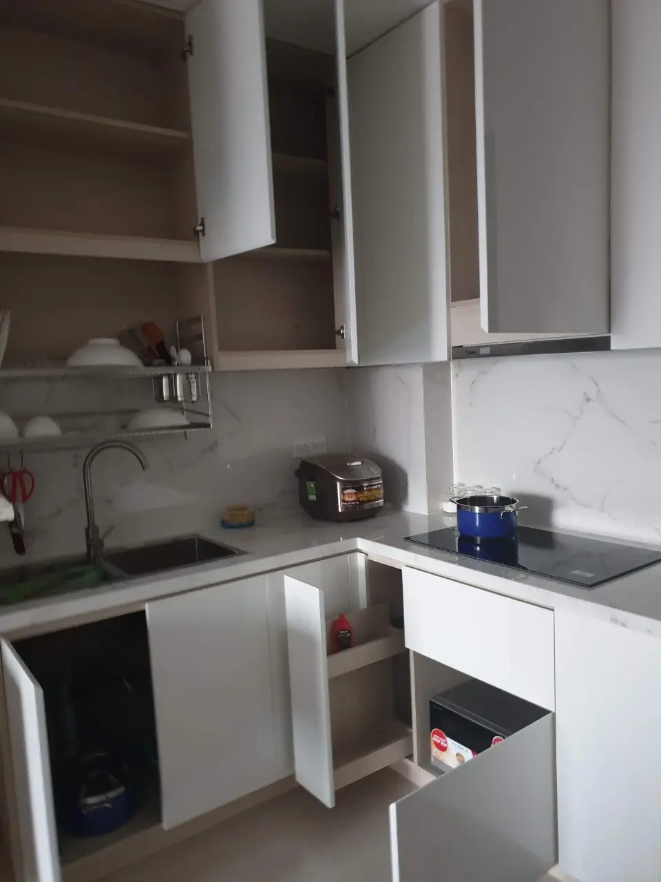 Bán Căn Hộ The Sun Avenue 2 Phòng Ngủ - 1 WC Full Nội Thất Đầy Đủ