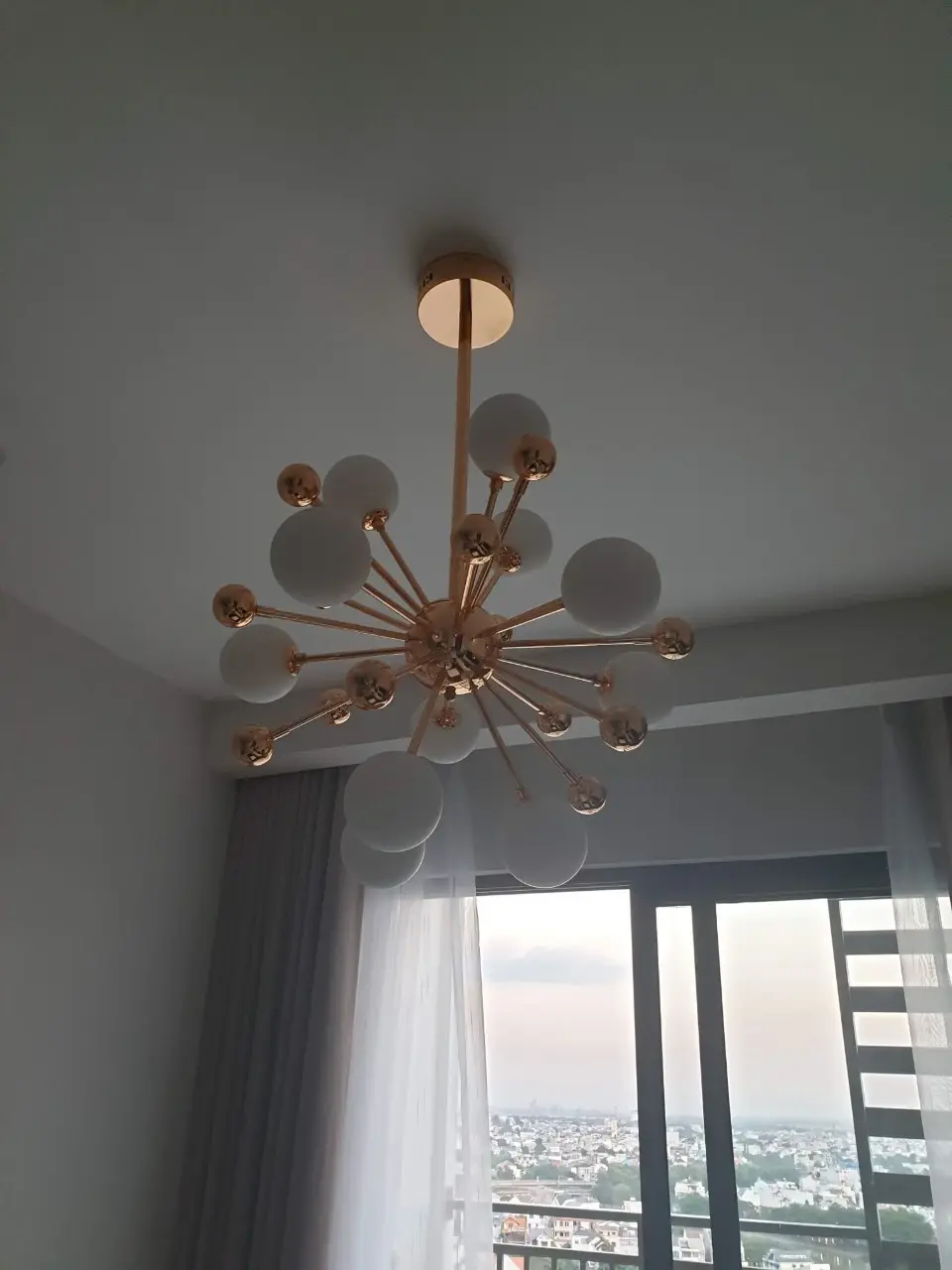 Bán Căn Hộ The Sun Avenue 2 Phòng Ngủ - 1 WC Full Nội Thất Đầy Đủ