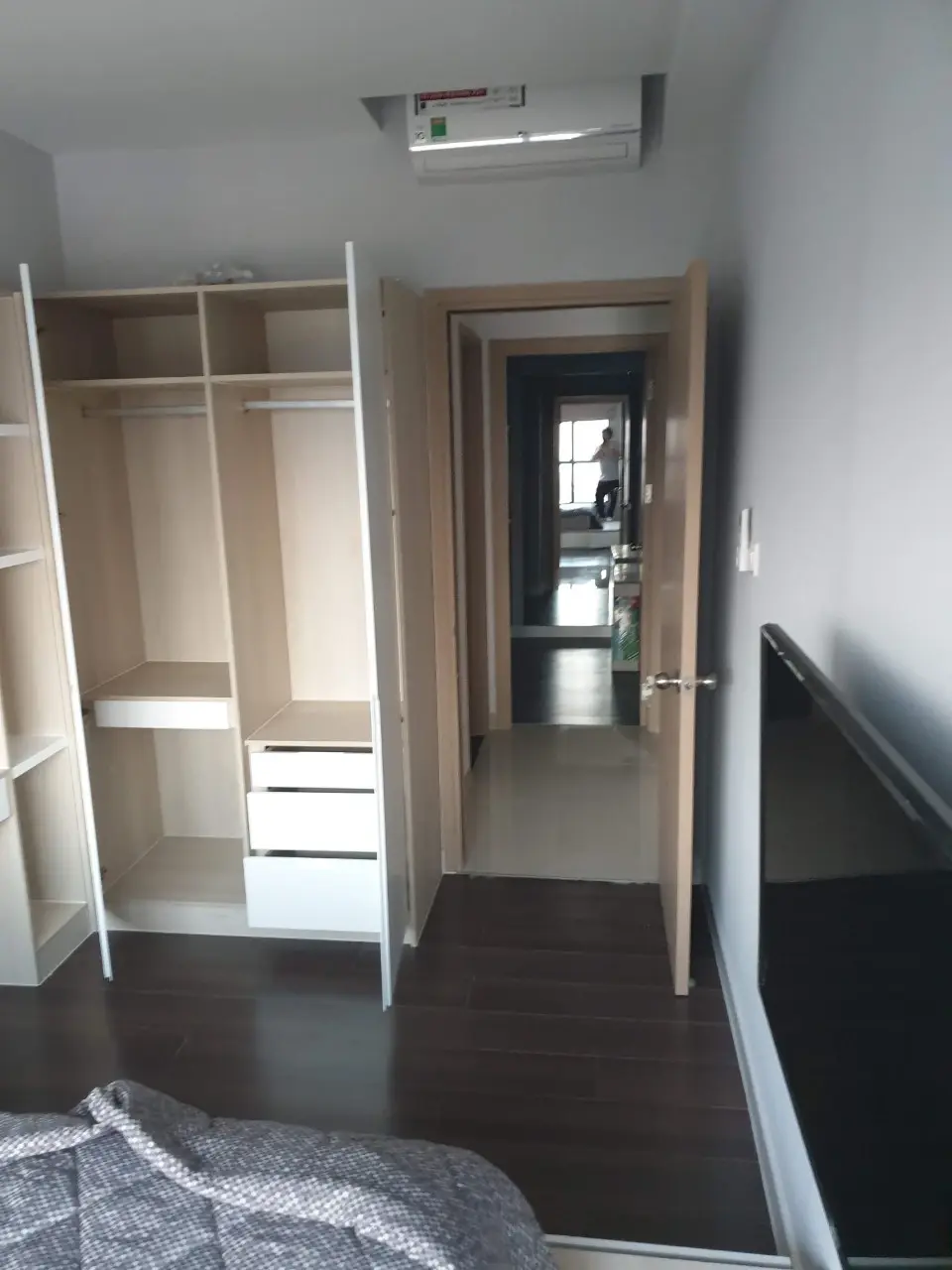 Bán Căn Hộ The Sun Avenue 2 Phòng Ngủ - 1 WC Full Nội Thất Đầy Đủ