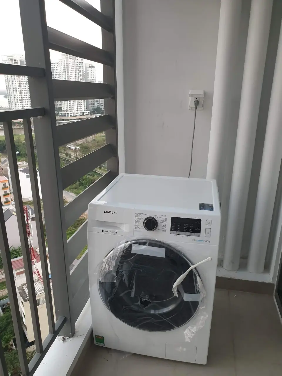 Bán Căn Hộ The Sun Avenue 2 Phòng Ngủ - 1 WC Full Nội Thất Đầy Đủ