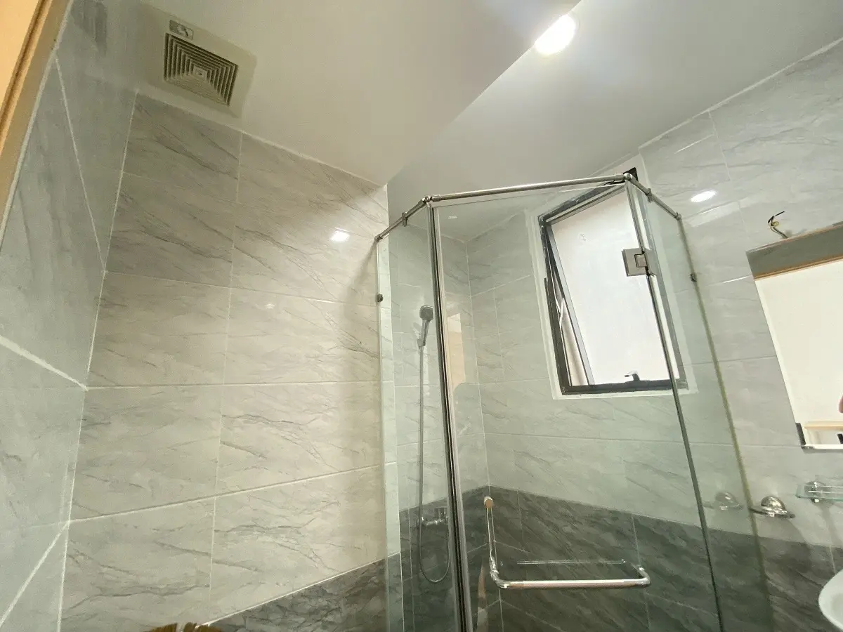 Cho Thuê Officetel The Sun Avenue 60m2 Có Phòng Riêng Có Khoảng Sân Bên Ngoài