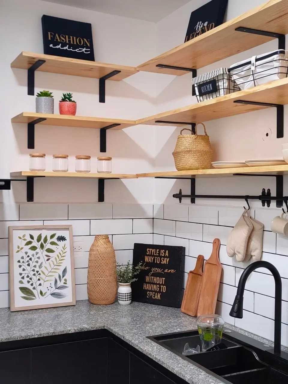 1 Phòng Ngủ The Sun Avenue Cho Thuê Giá 15tr/tháng Full Nội Thất Đẹp