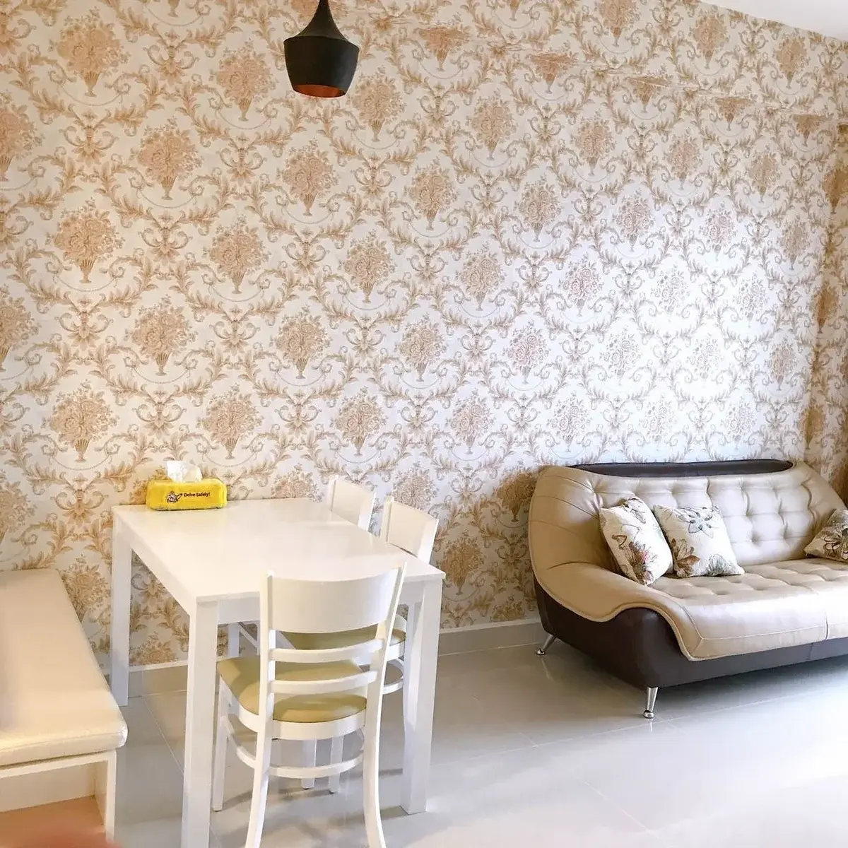 Cho Thuê Căn Hộ 2 Phòng Ngủ Ngay Tháp Trung Tâm Với Đầy Đủ Nội Thất Giá 17tr Bao Phí