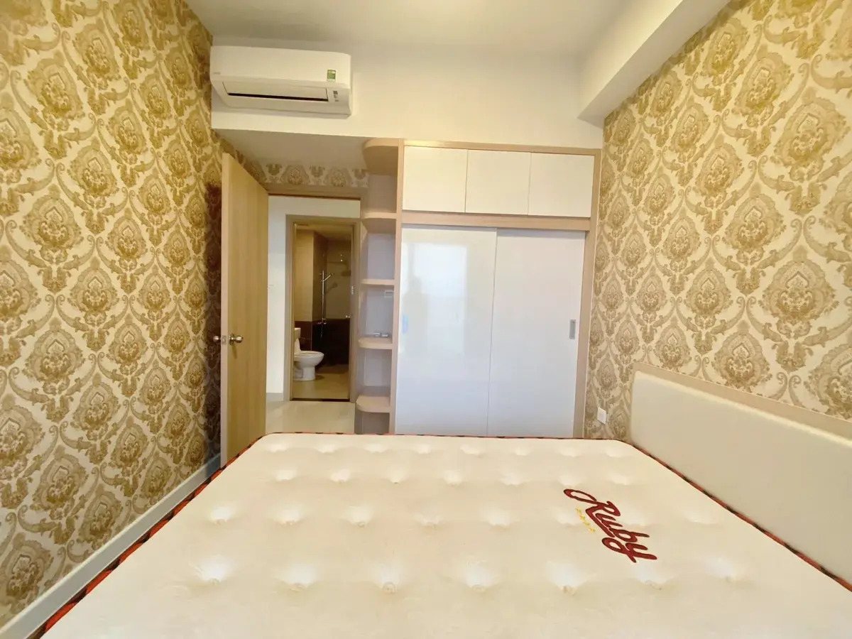 Cho Thuê Căn Hộ 2 Phòng Ngủ Ngay Tháp Trung Tâm Với Đầy Đủ Nội Thất Giá 17tr Bao Phí