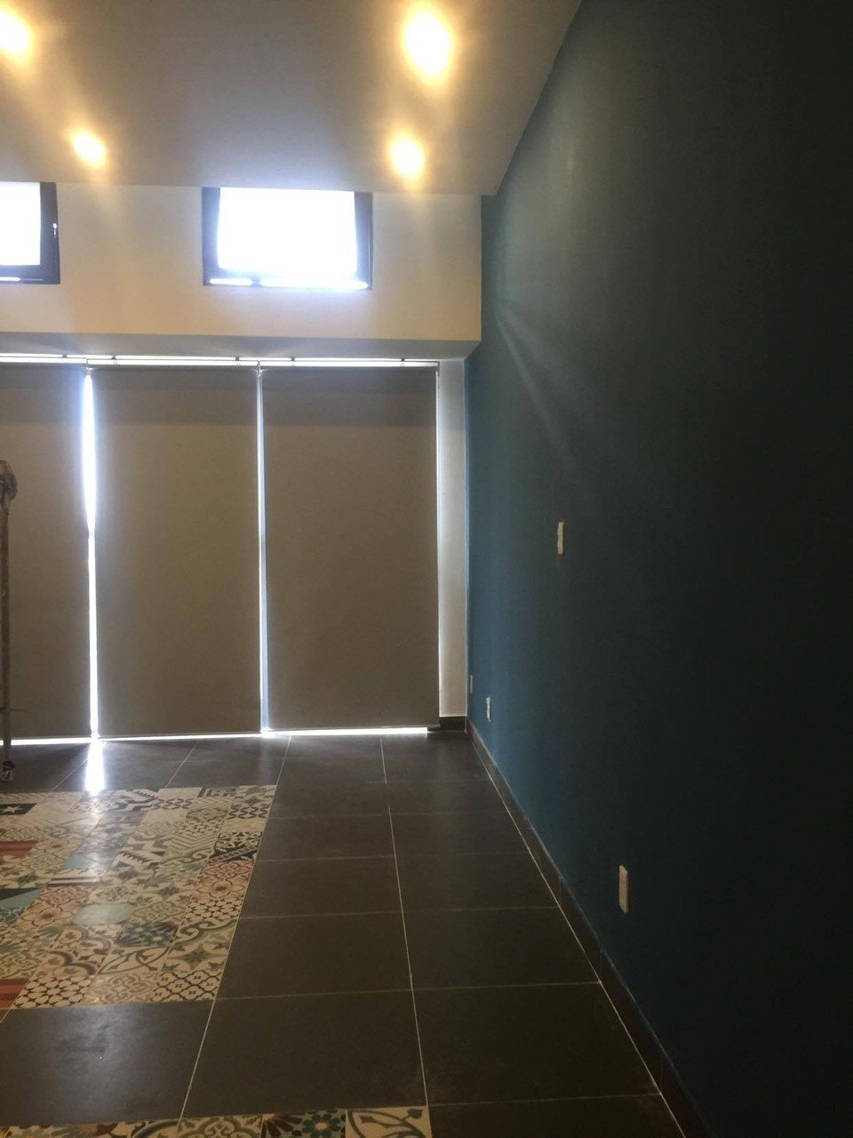 Officetel The Sun Avenue Cần Cho Thuê Căn 42m2 Giá 12 Triệu Nội Thất Cơ Bản Có Bếp