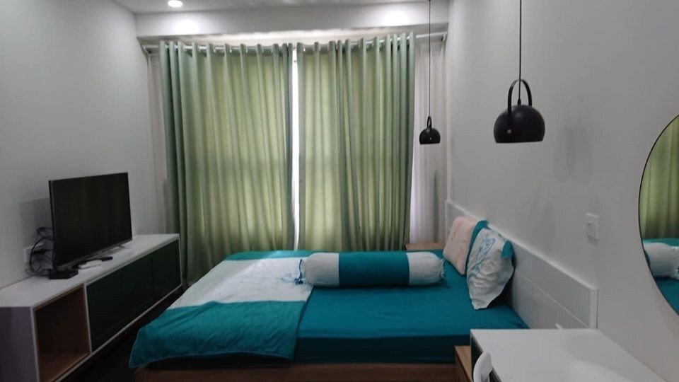 Cho Thuê 2 Phòng Ngủ - 2WC The Sun Avenue Đầy Đủ Nội Thất Giá 17,5 Triệu