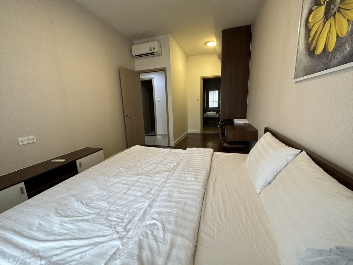 Cho Thuê The Sun Căn 2 Phòng Ngủ 16 Triệu Tầng Cao View Landmark 81