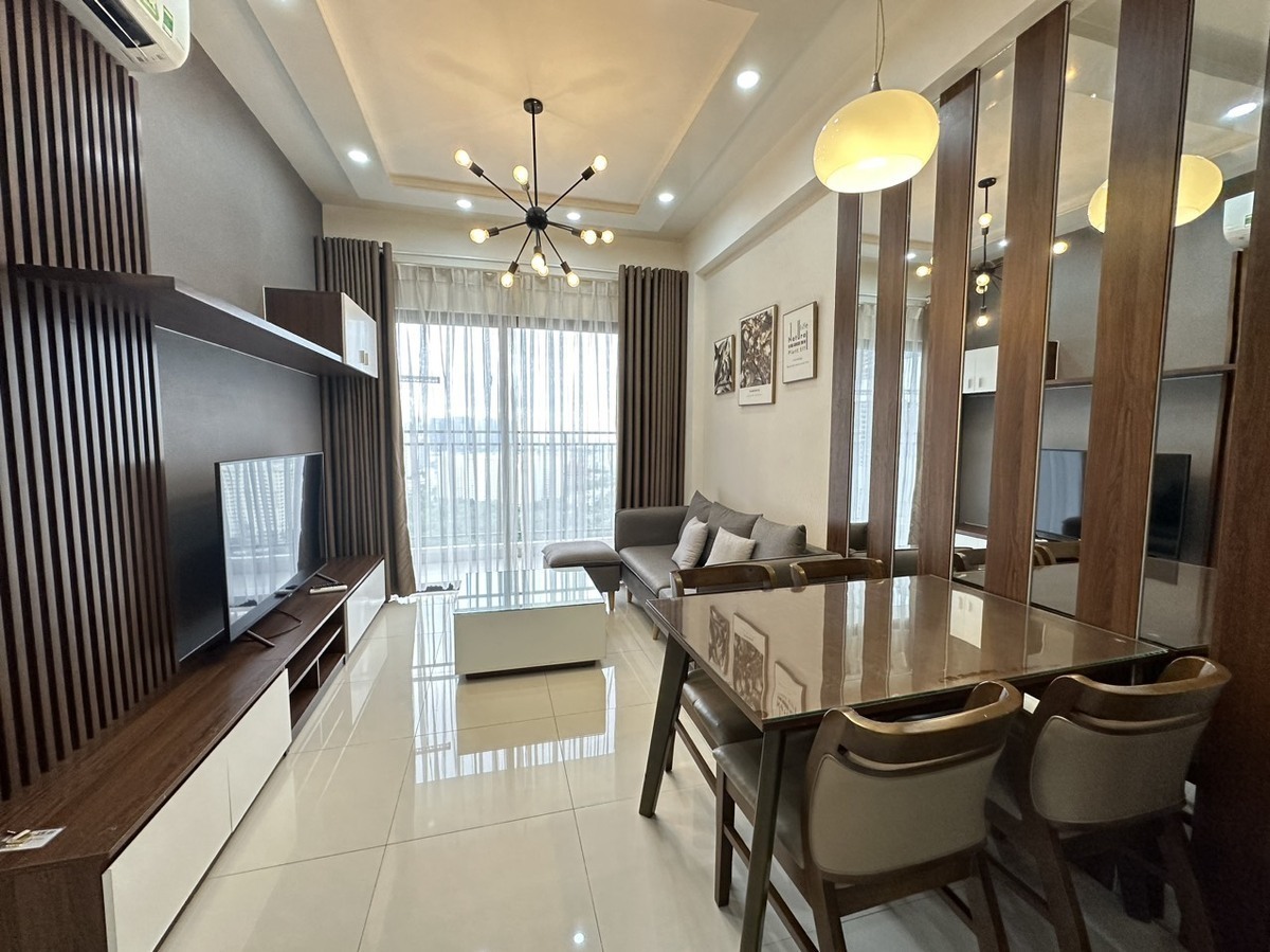 Cho Thuê The Sun Căn 2 Phòng Ngủ 16 Triệu Tầng Cao View Landmark 81